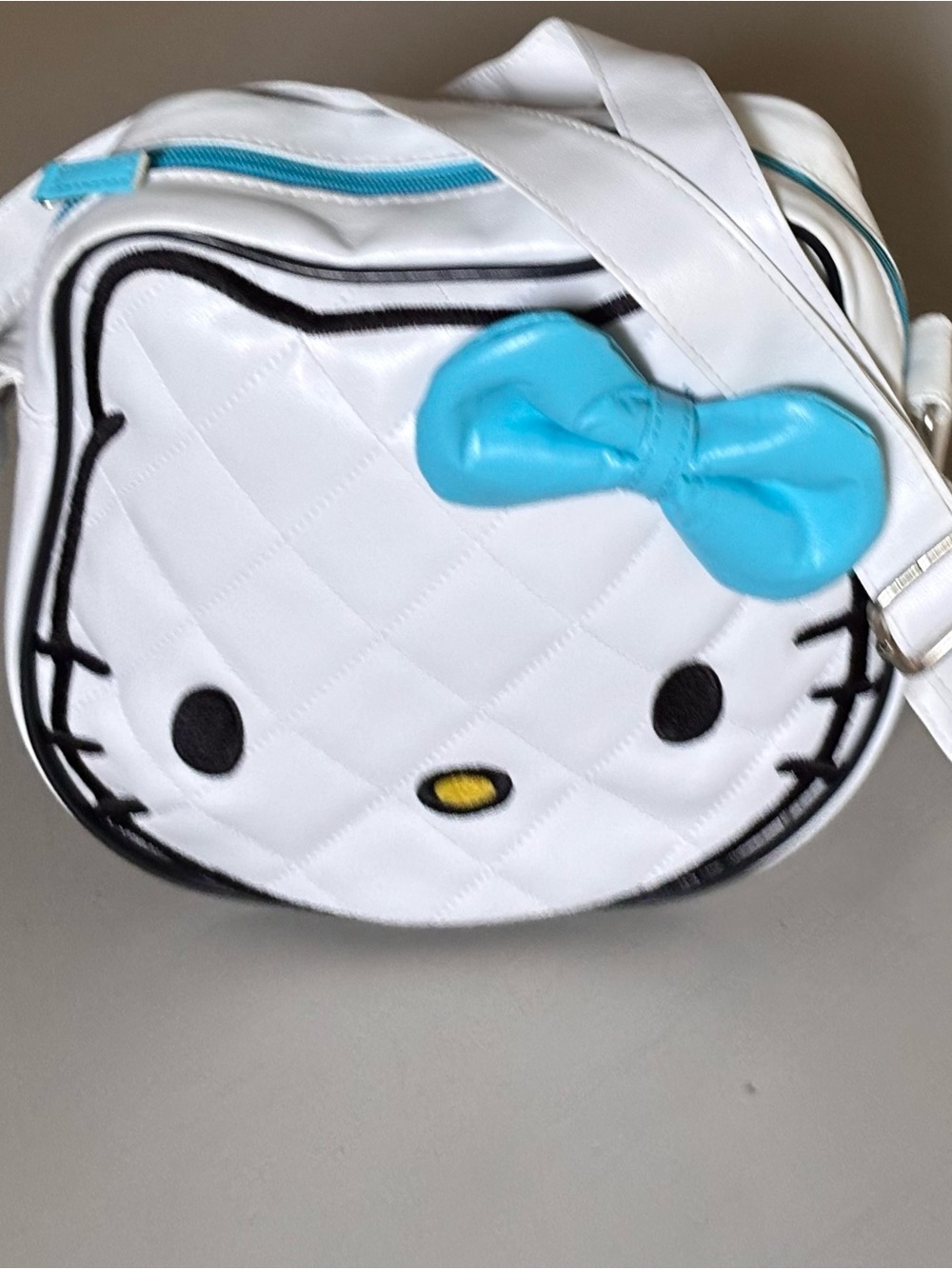 LoungeFly x Sanrio Hello Kitty Classic Figural Face and Bow Quilted Crossbody Ba